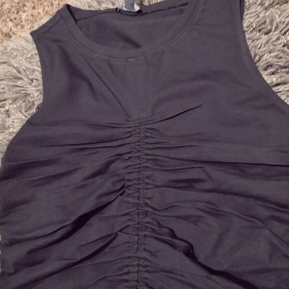Express Black Stretch Sleeveless Top - Picture 2 of 8